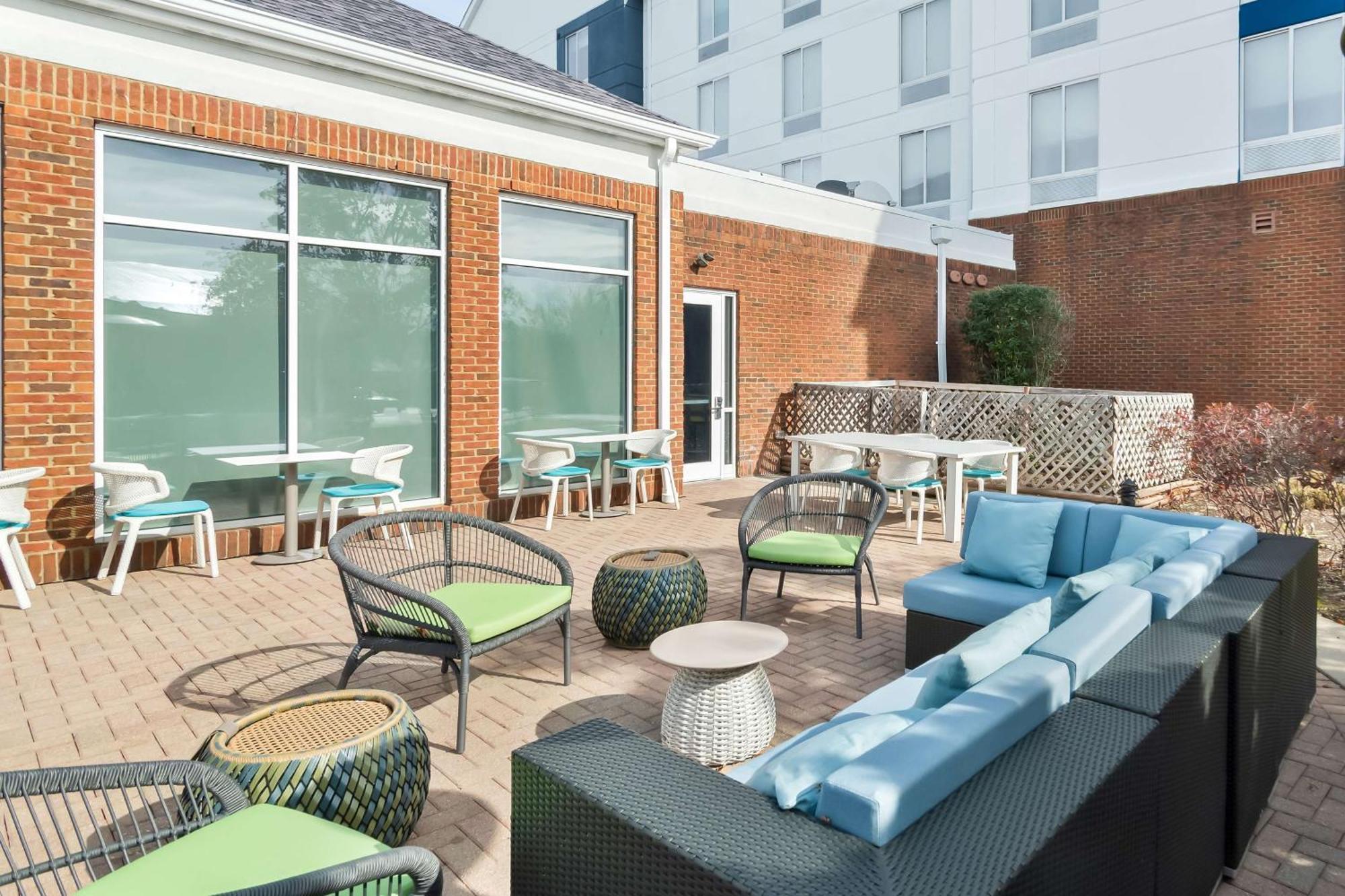 Hilton Garden Inn Lexington Georgetown Kültér fotó