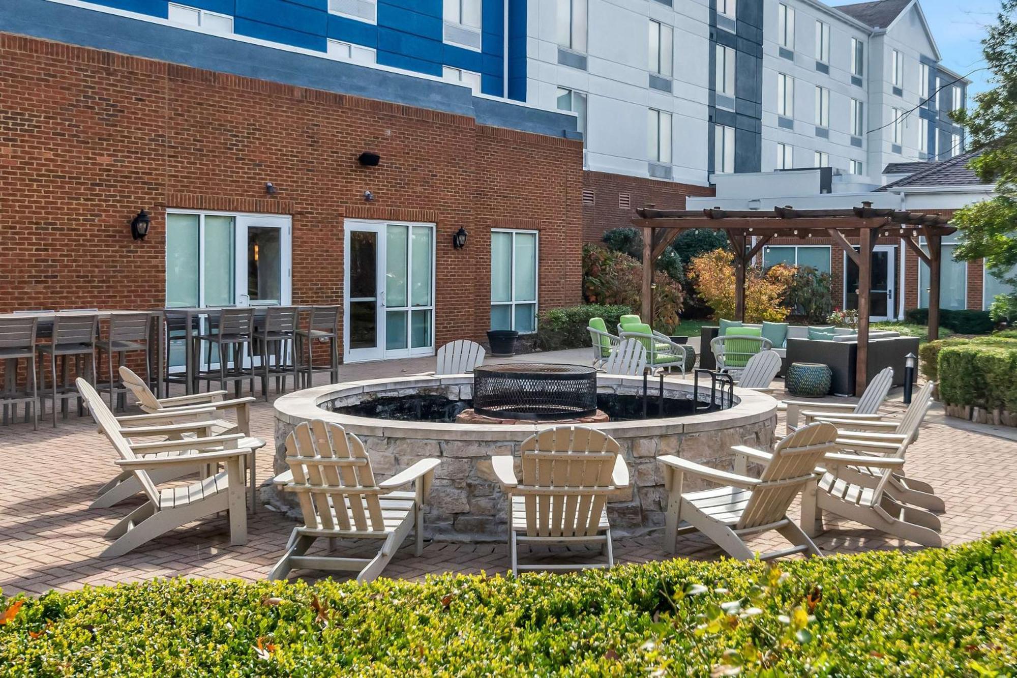 Hilton Garden Inn Lexington Georgetown Kültér fotó